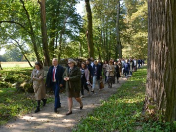 „GATUNKI RODZIME, OBCE I INWAZYJNE BOLIMOWSKIEGO PARKU KRAJOBRAZOWEGO” - konferencja z okazji XXXV jubileuszu Bolimowskiego Parku Krajobrazowego., 